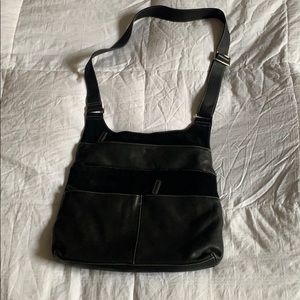 NWOT Levenger Black Leather & Suede Crossbody Bag